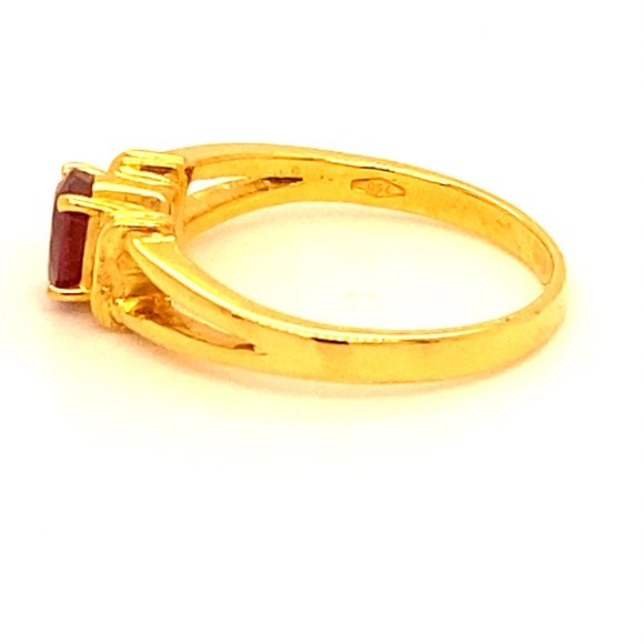 Mozambique Ruby .85ct Solid 18K Yellow Gold Ring - Picture 5 of 6